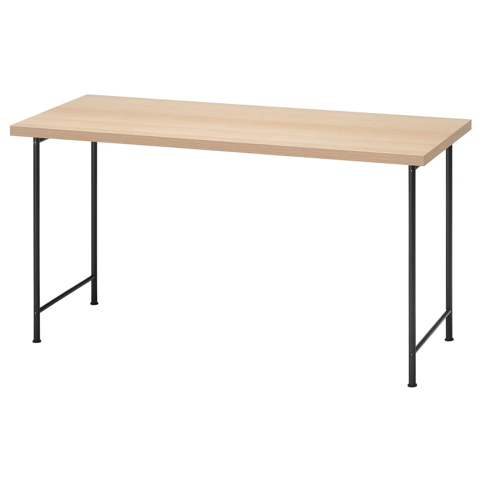 LAGKAPTEN desk: light wood top, black metal legs, rectangular.