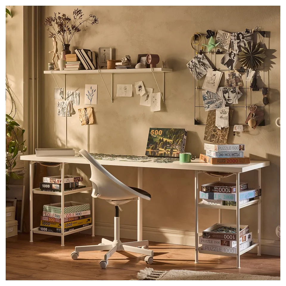 SPÄND in a room
