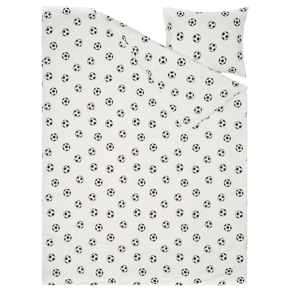 SPORTSLIG duvet: white, football pattern, soft cotton-viscose.