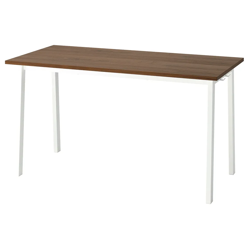 MITTZON desk: rectangular, wooden top, 4 white legs, sleek design, stain-resistant surface.