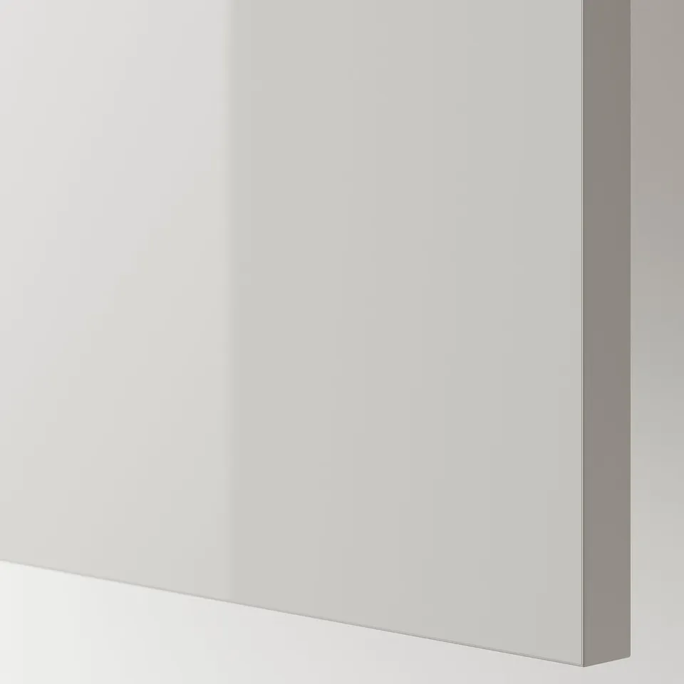 Displays a high-quality white cabinet panel with a glossy finish.