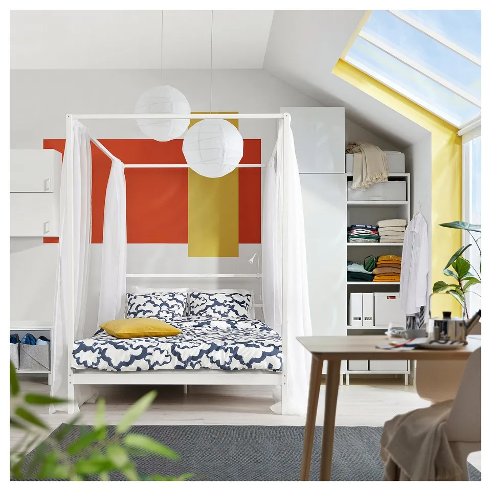 VITARNA in a room