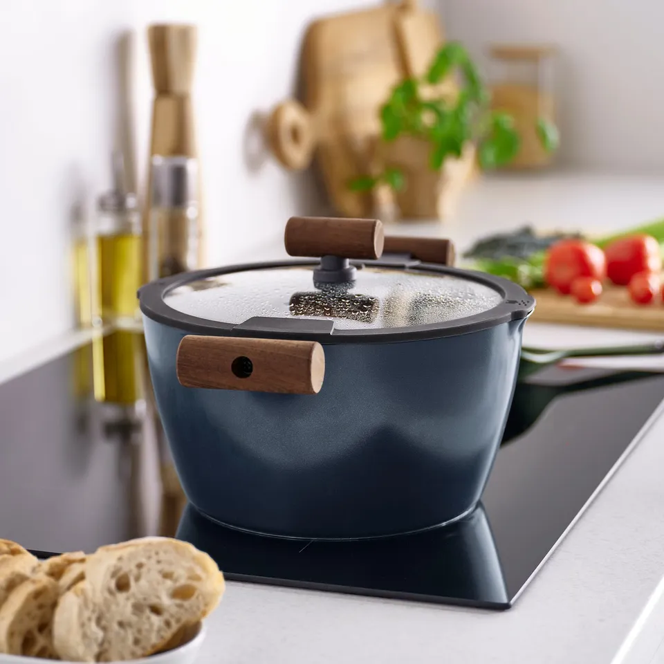 part: KLIPPFISK pot with lid
