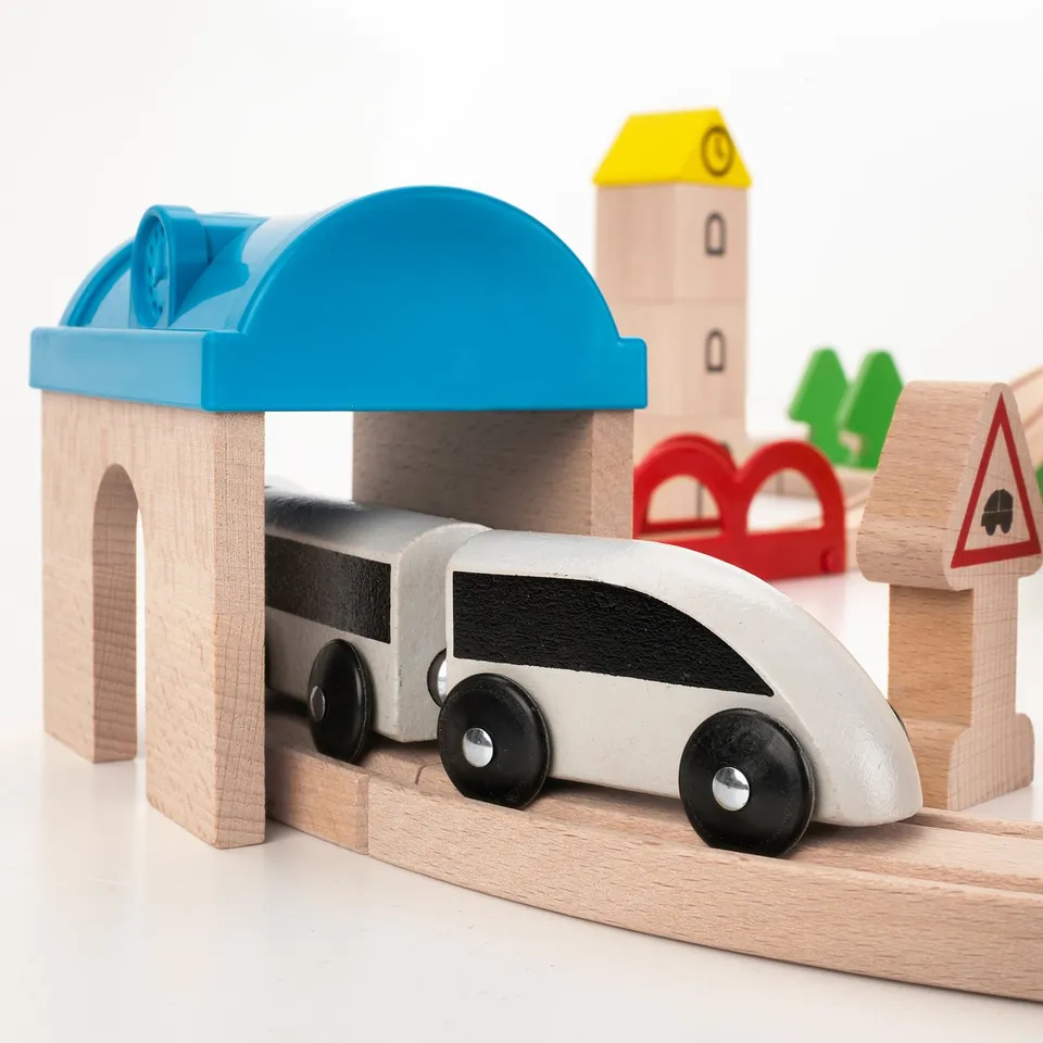 part: LILLABO 45-piece train set with rail