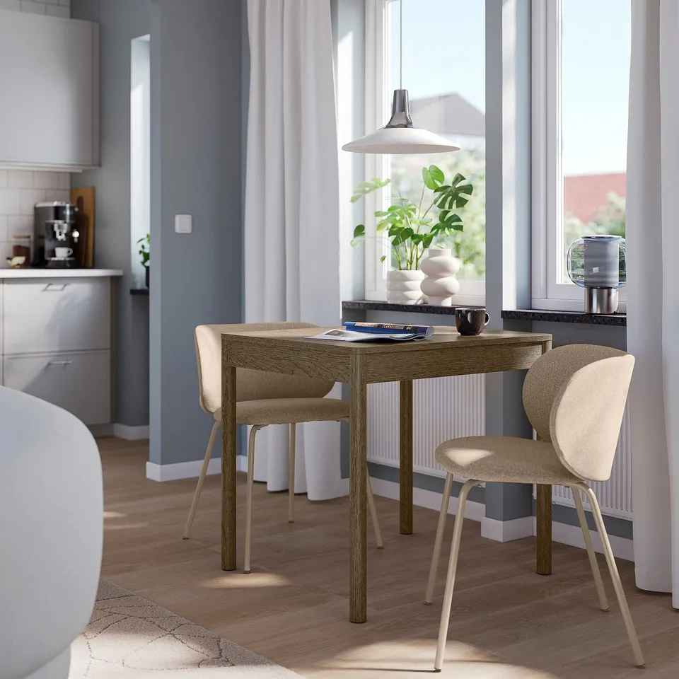 Modern kitchen with TONSTAD table & chairs by window, bright & airy.