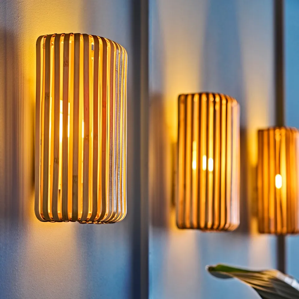VARPTROSS Wall lamp, wired-in installation, bamboo, 30 cm
