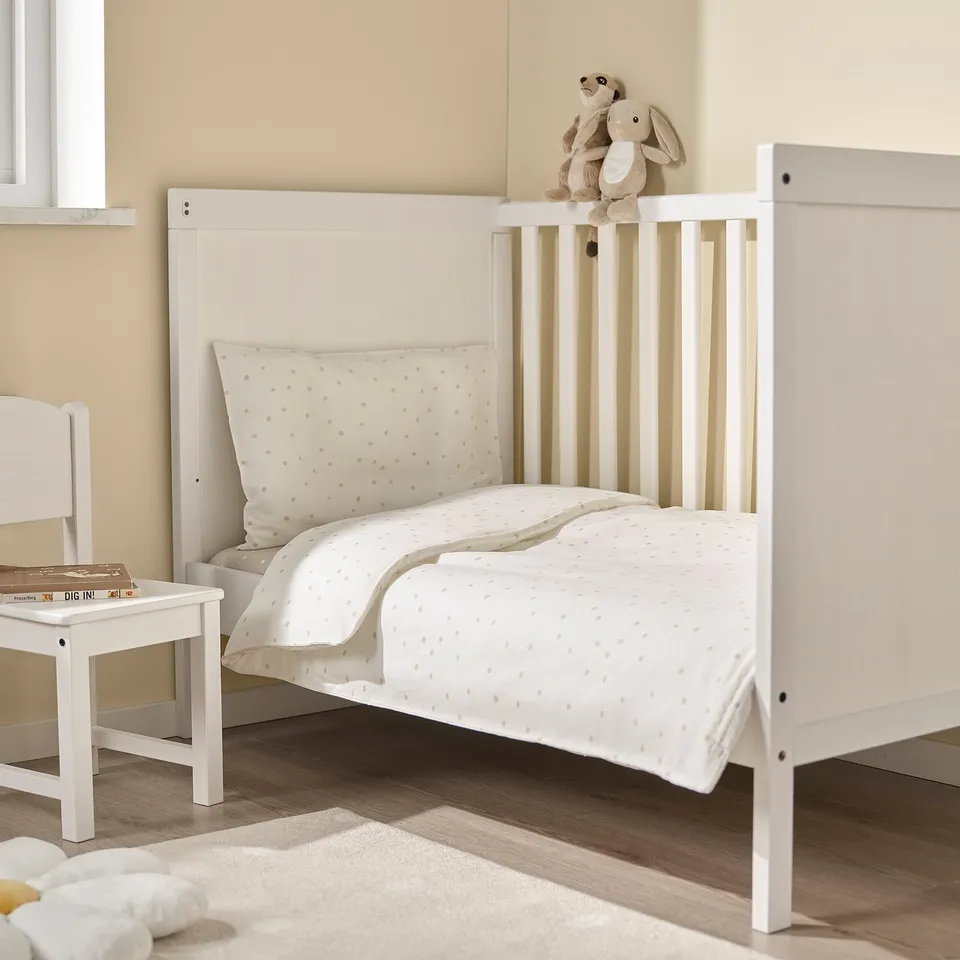 part: LEN duvet cover 1 pillowcase for cot