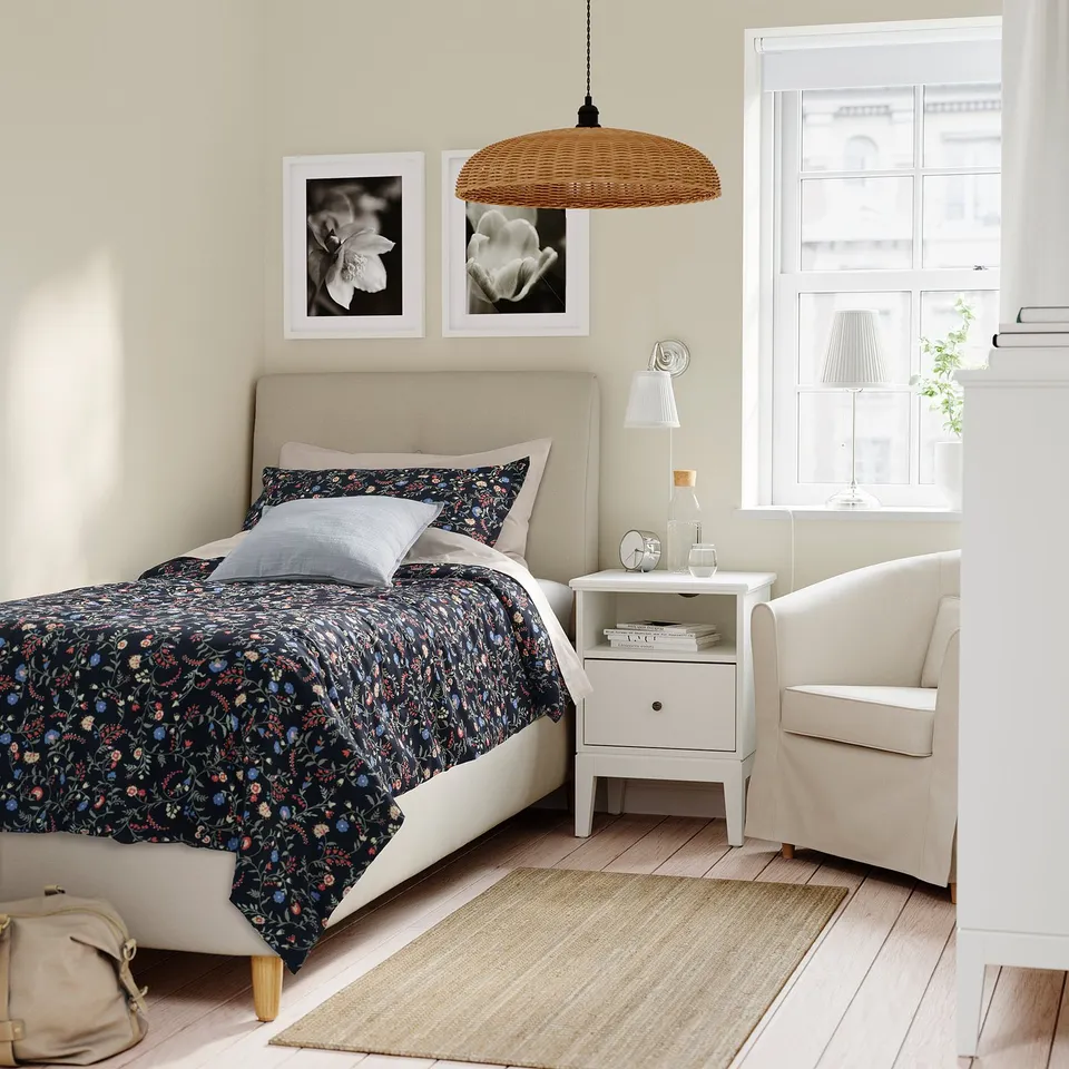 BRUDKRUSBÄR Comforter set, black/floral pattern, 150x200/50x80 cm