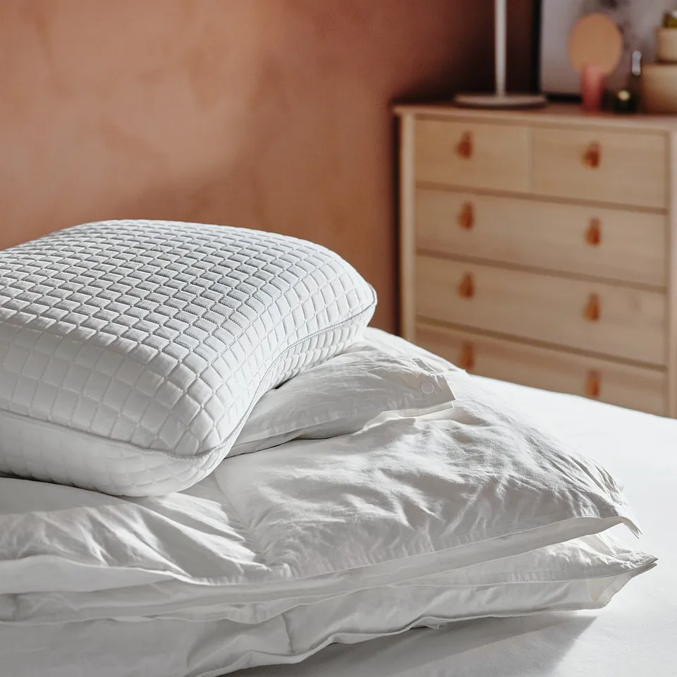 part: KLUBBSPORRE ergonomic pillow, side/back sleeper