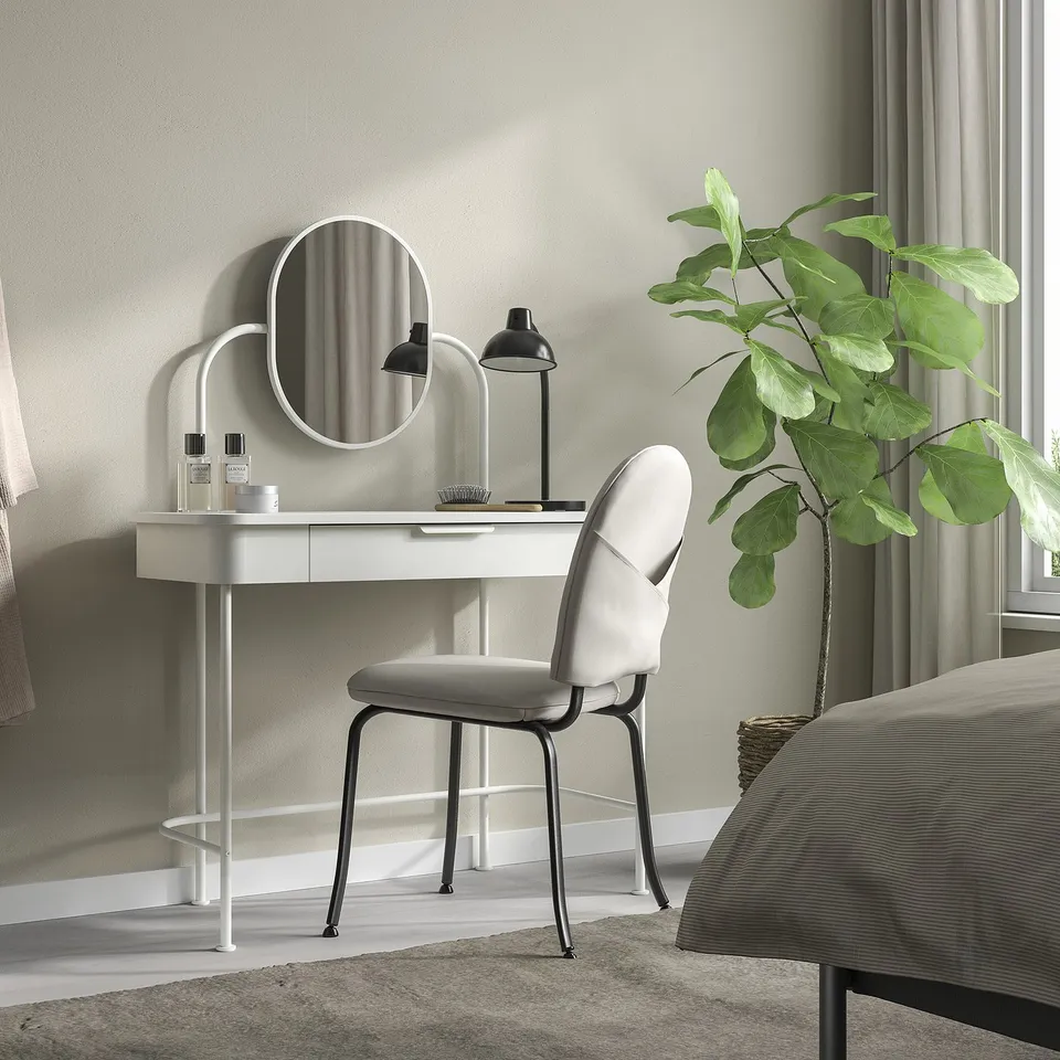 GRÅFJÄLLET in a room