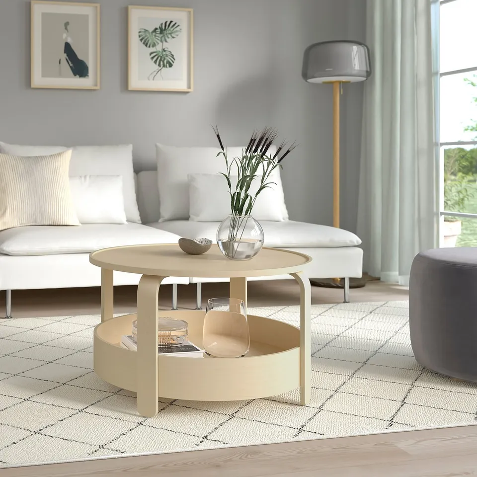 BORGEBY in a room