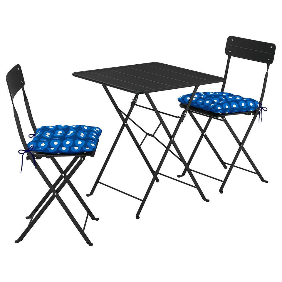 SUNDSÖ black foldable furniture set with blue cushions, table & 2 chairs for small spaces.