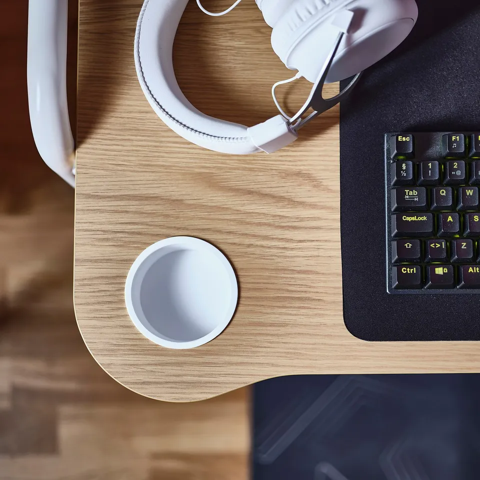FRÖSKELÅS / UTKLASSNING Gaming desk and chair, white/grey