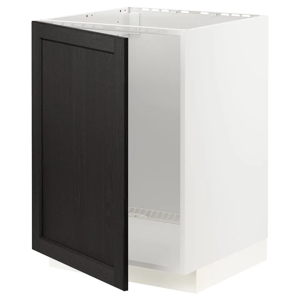 A METOD kitchen cabinet with a black stained lerhyttan door and a white frame. It a modern, rectangular design with a bevelled edge on the door.