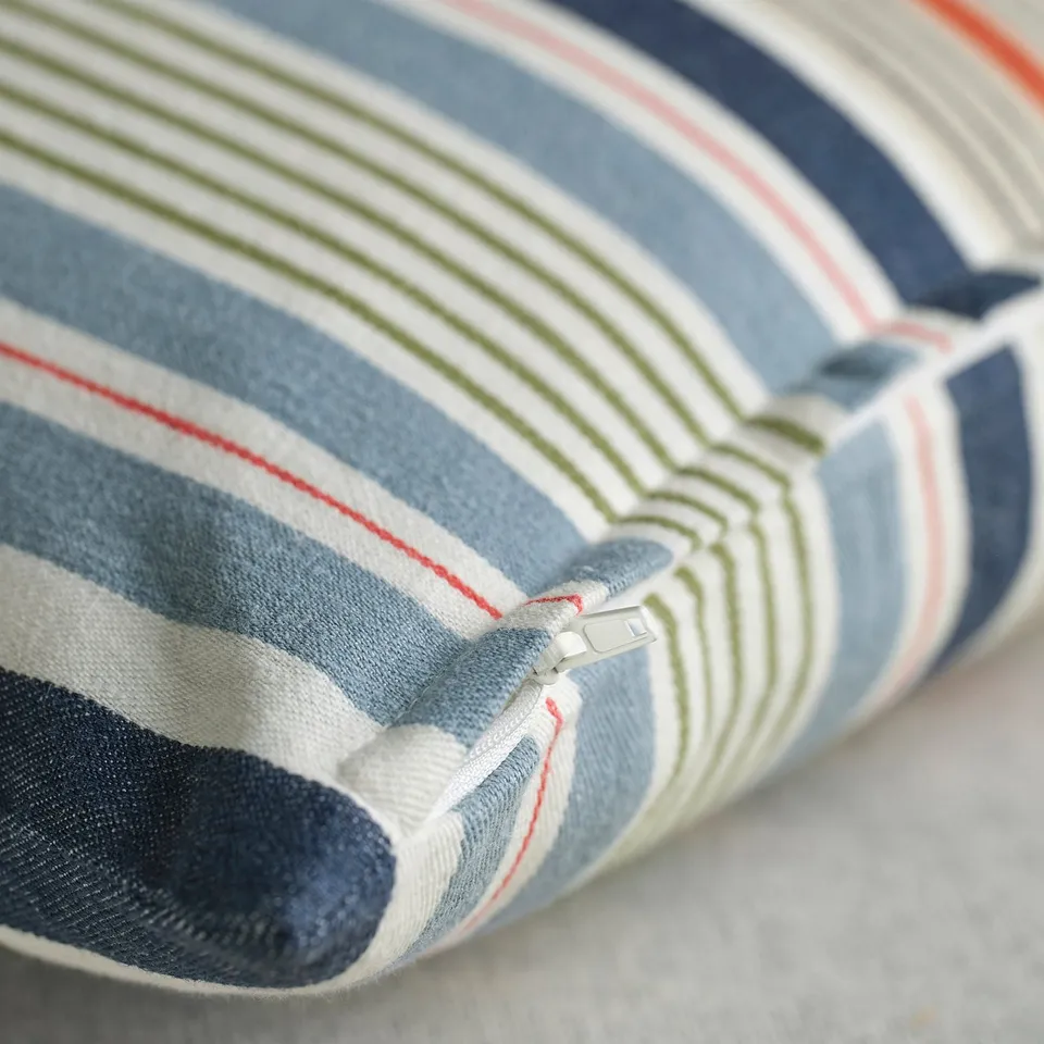 part: KORALLBUSKE cushion cover