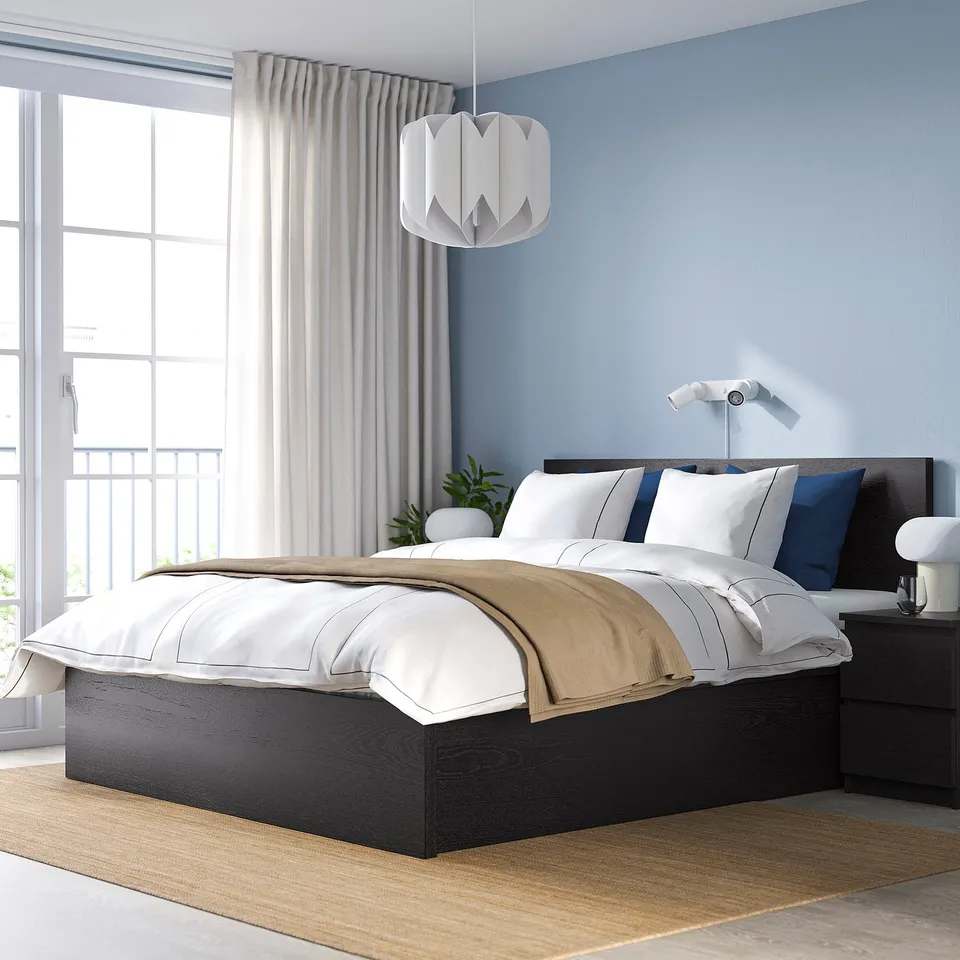 MALM in a room