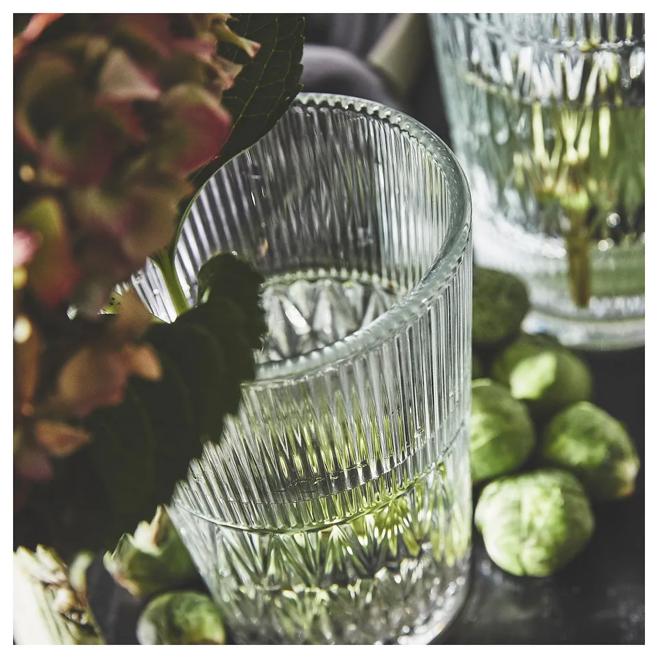 SMÄLLSPIREA glass vases with limes, elegant table setting