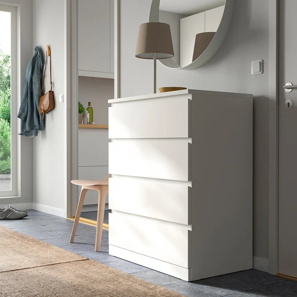 MALM chest, mirror, lamp, stool, plants.