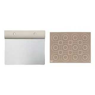 BAKTRADITION/LÄTTBAKAD set: dough cutter + baking mat, beige