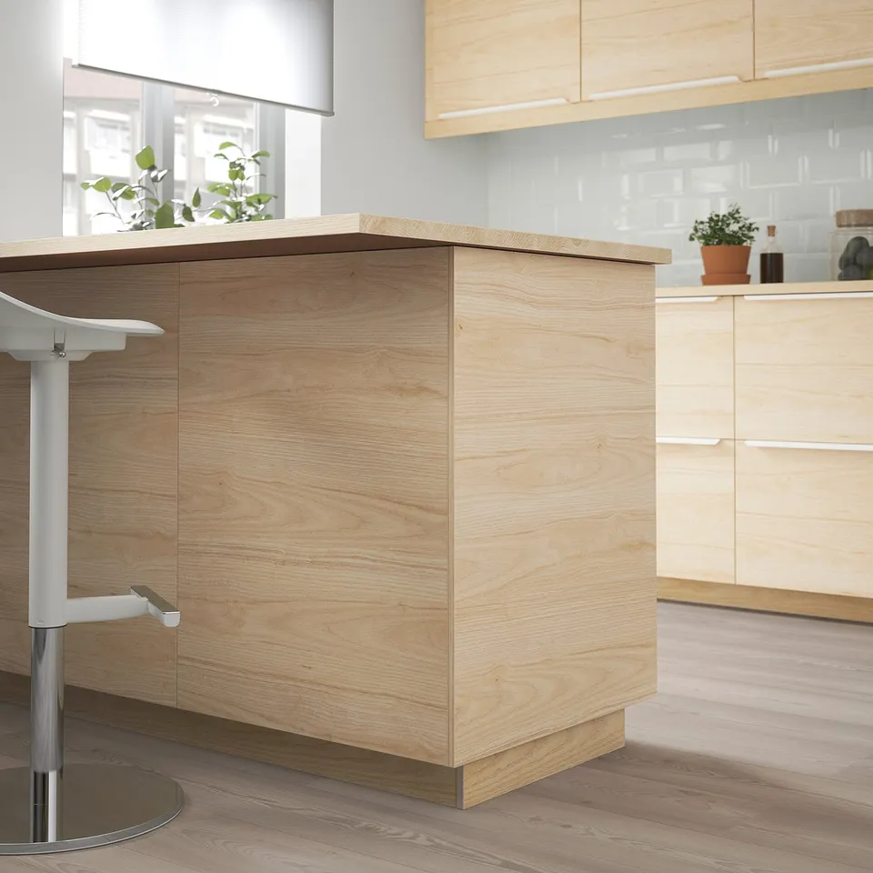 Light wood ASKERSUND kitchen island with stool.