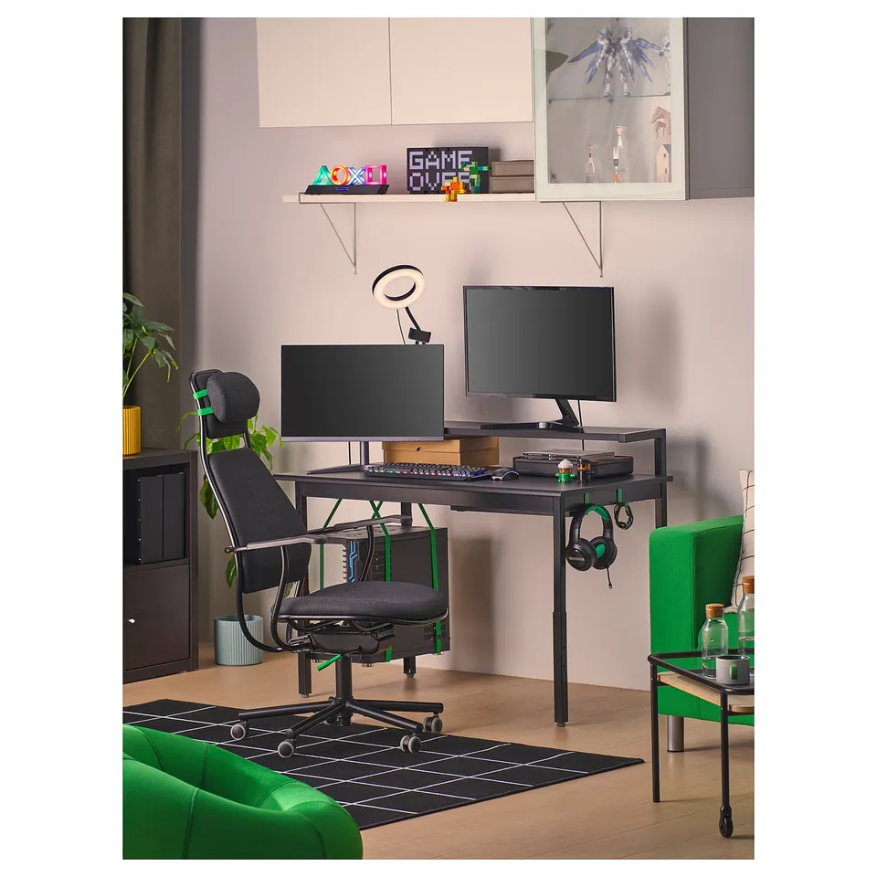 part: UTVISNING gaming desk with shelf