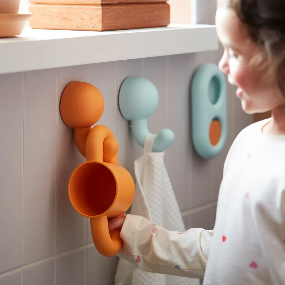 part: HUMLESJÖN hook with suction cup