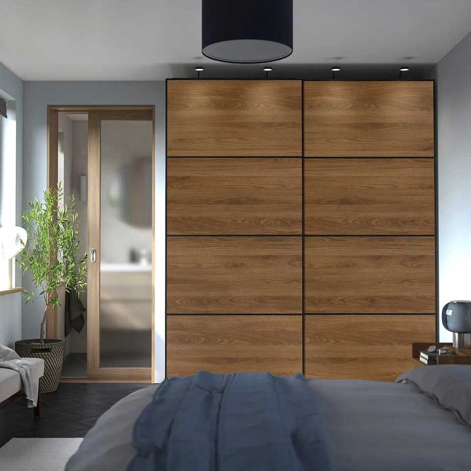 PAX / MEHAMN in a room