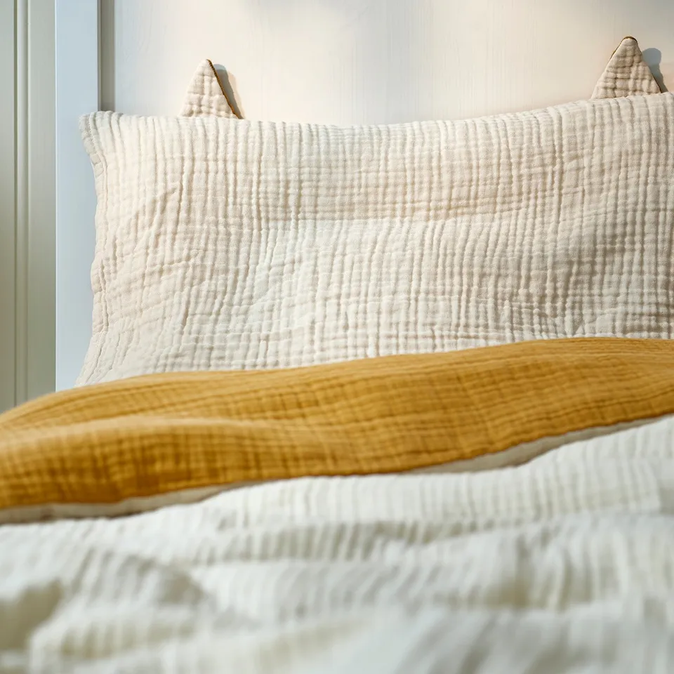 GULDVÄVARE bed set, white & mustard, cotton muslin, zip, ears design.