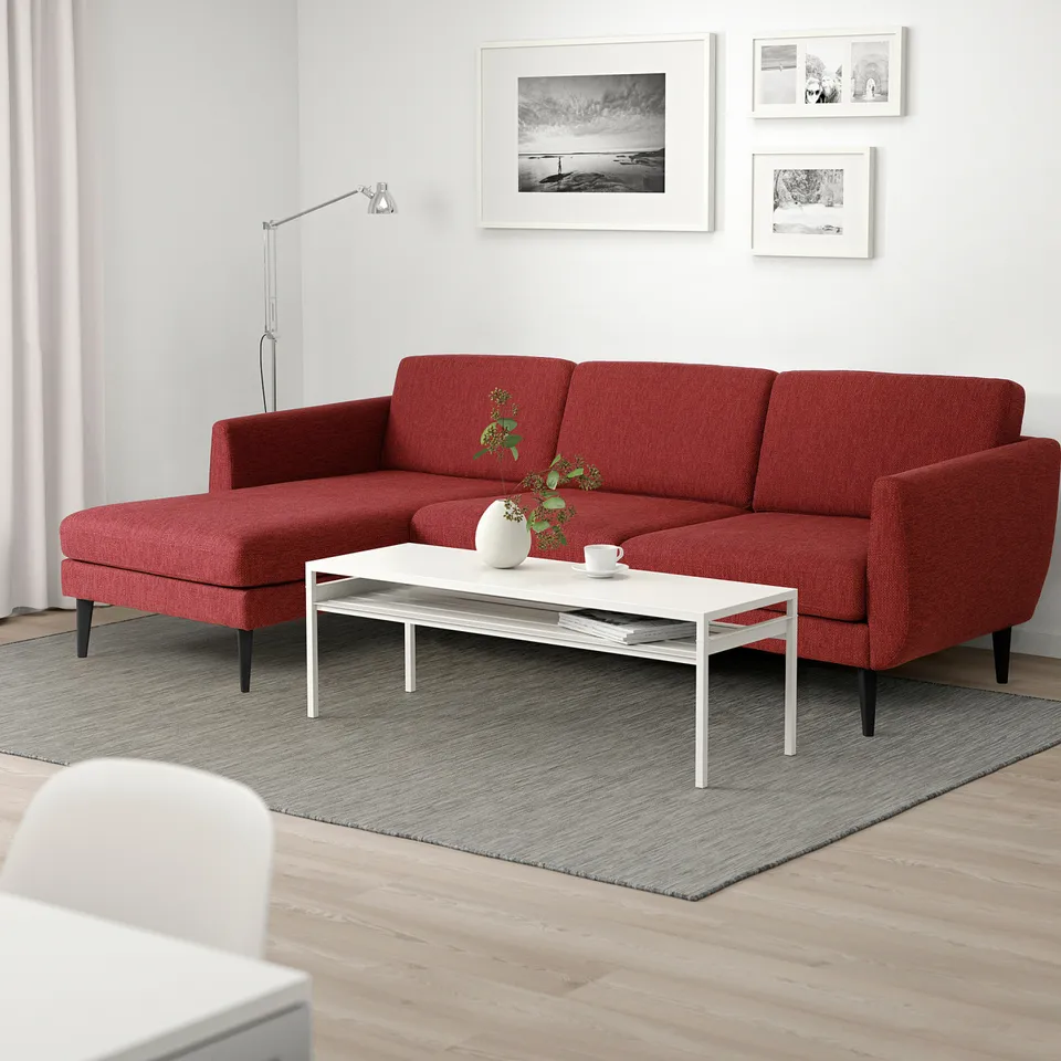 SMEDSTORP in a room