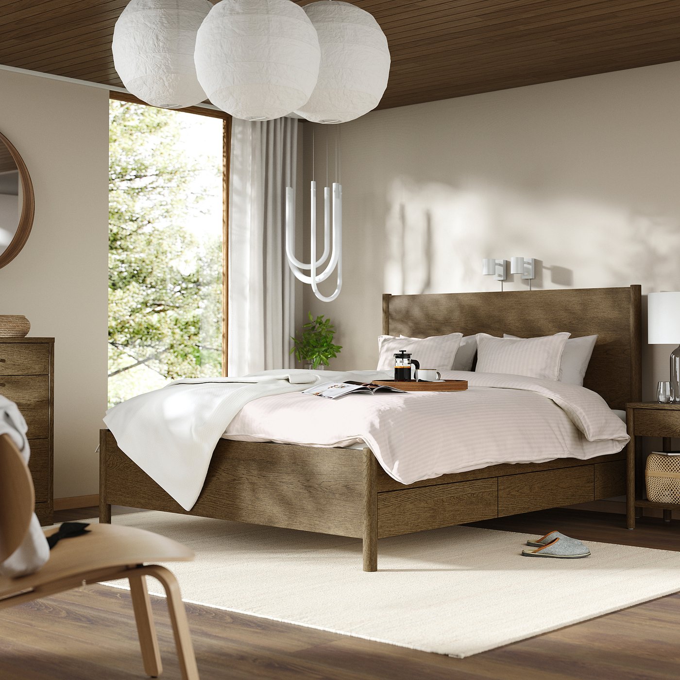 TONSTAD in a room