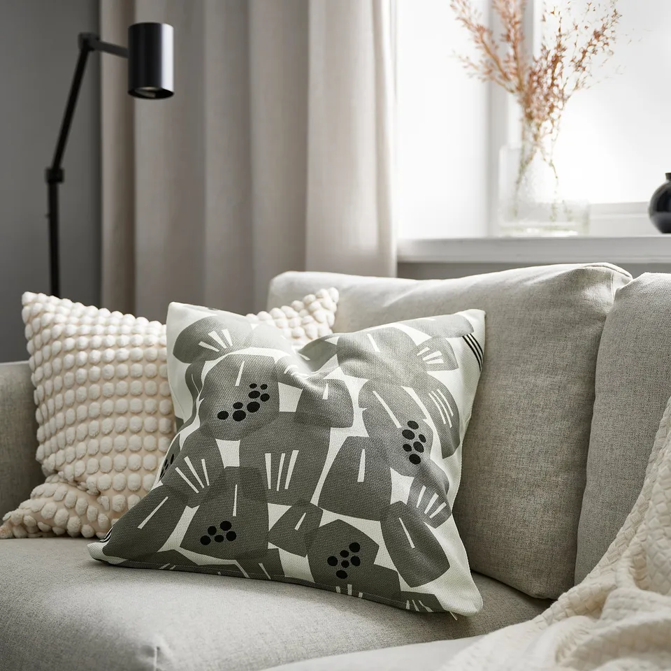 part: UNDERBLOMMA cushion cover