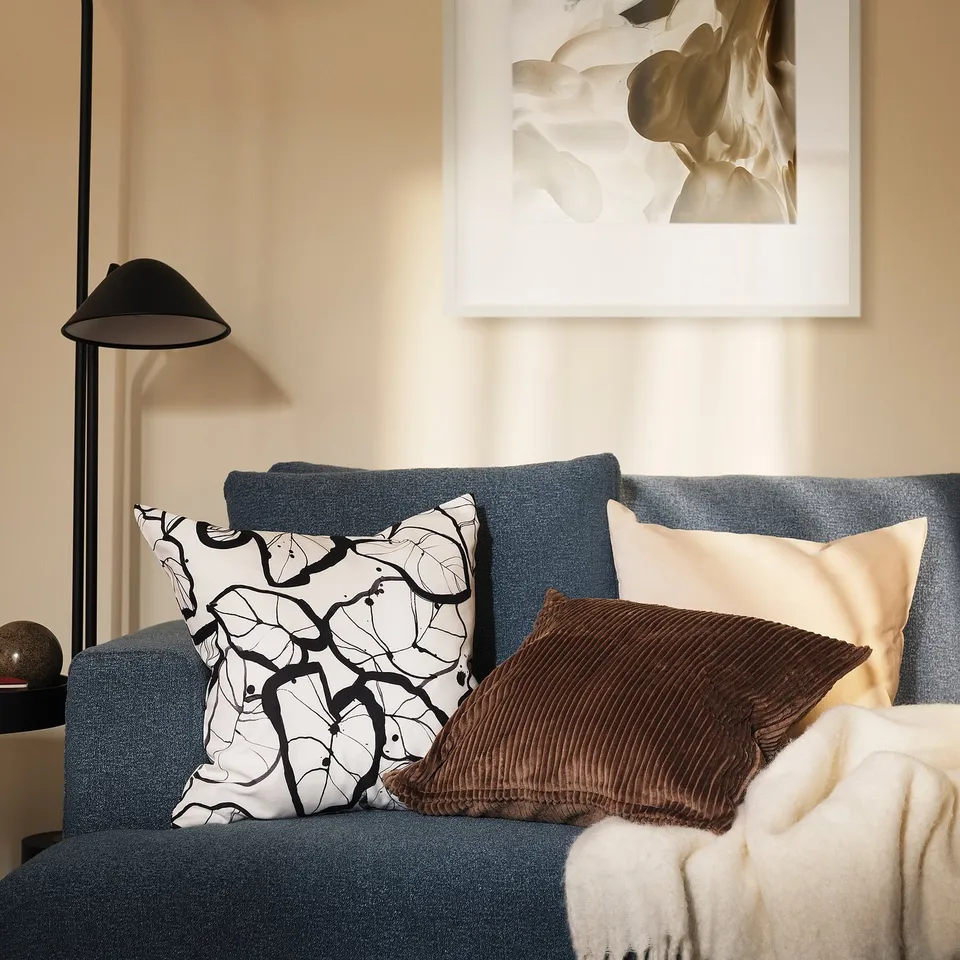 part: PELARKÖRSBÄR cushion cover