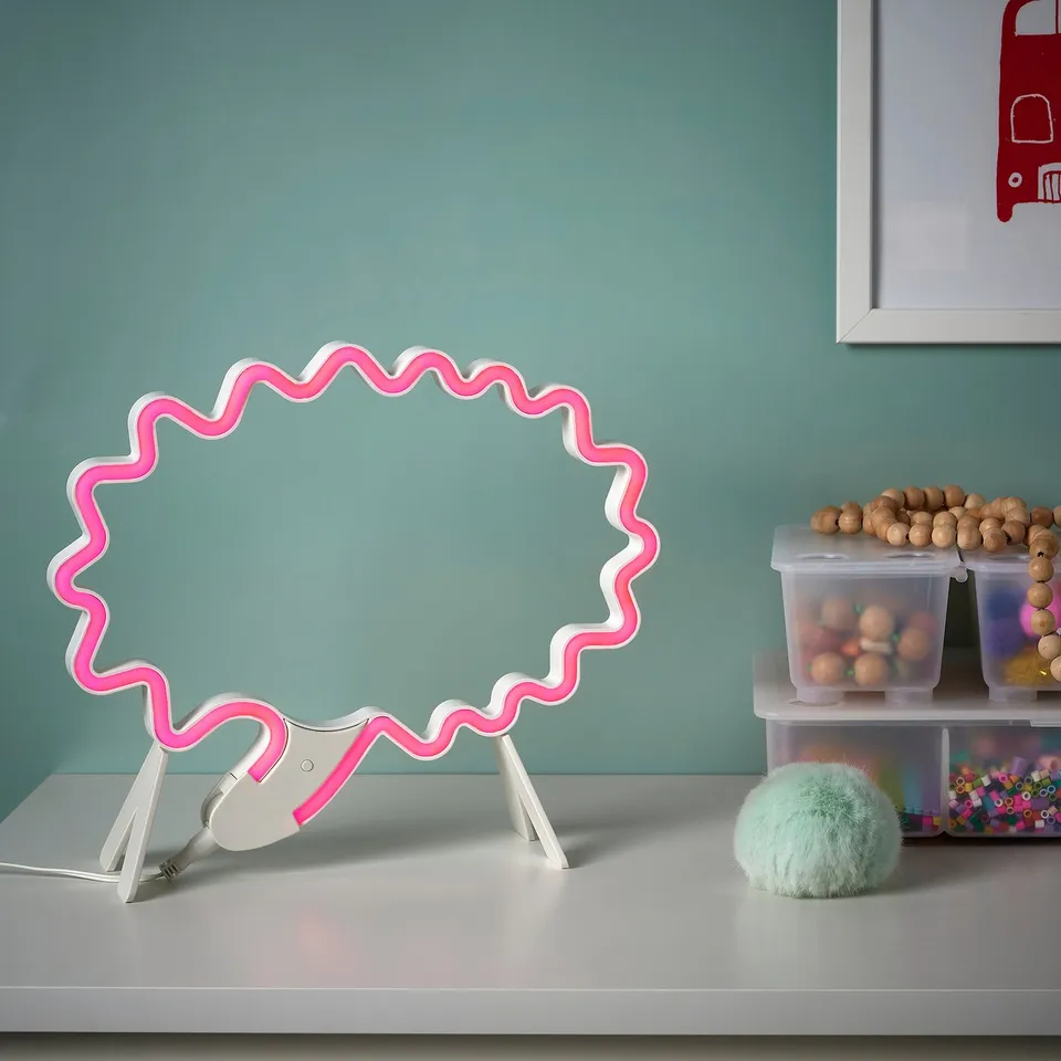 Led speech bubble lamp displays seven changing colours for mood lighting.