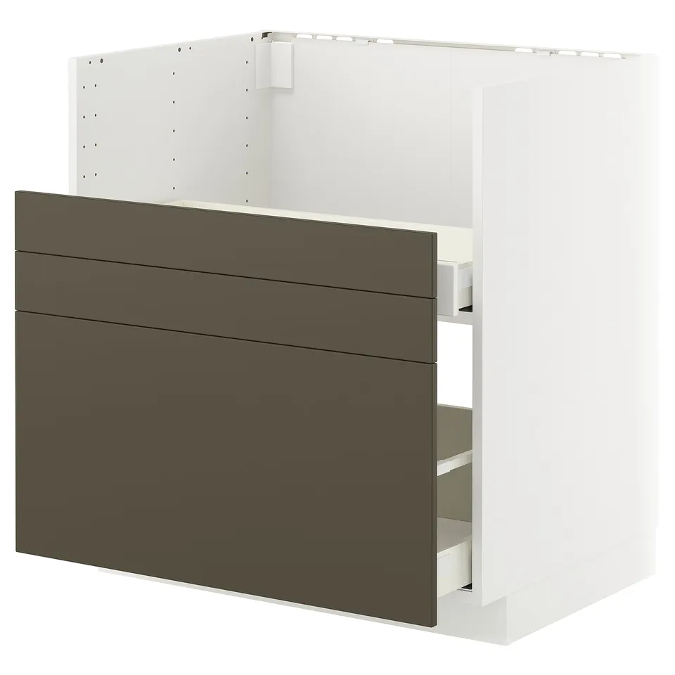 Dark brown/beige METOD kitchen cabinet with sleek design and pull-out drawers.