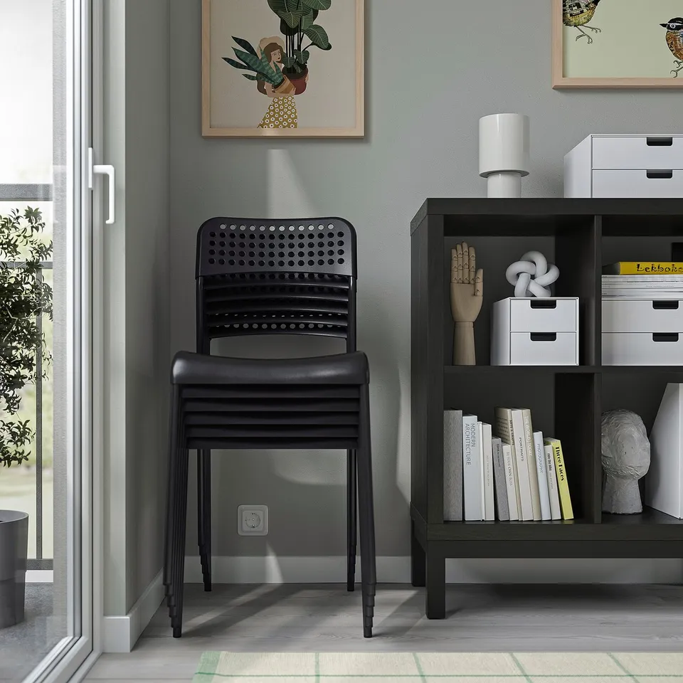 part: SANDSBERG chair