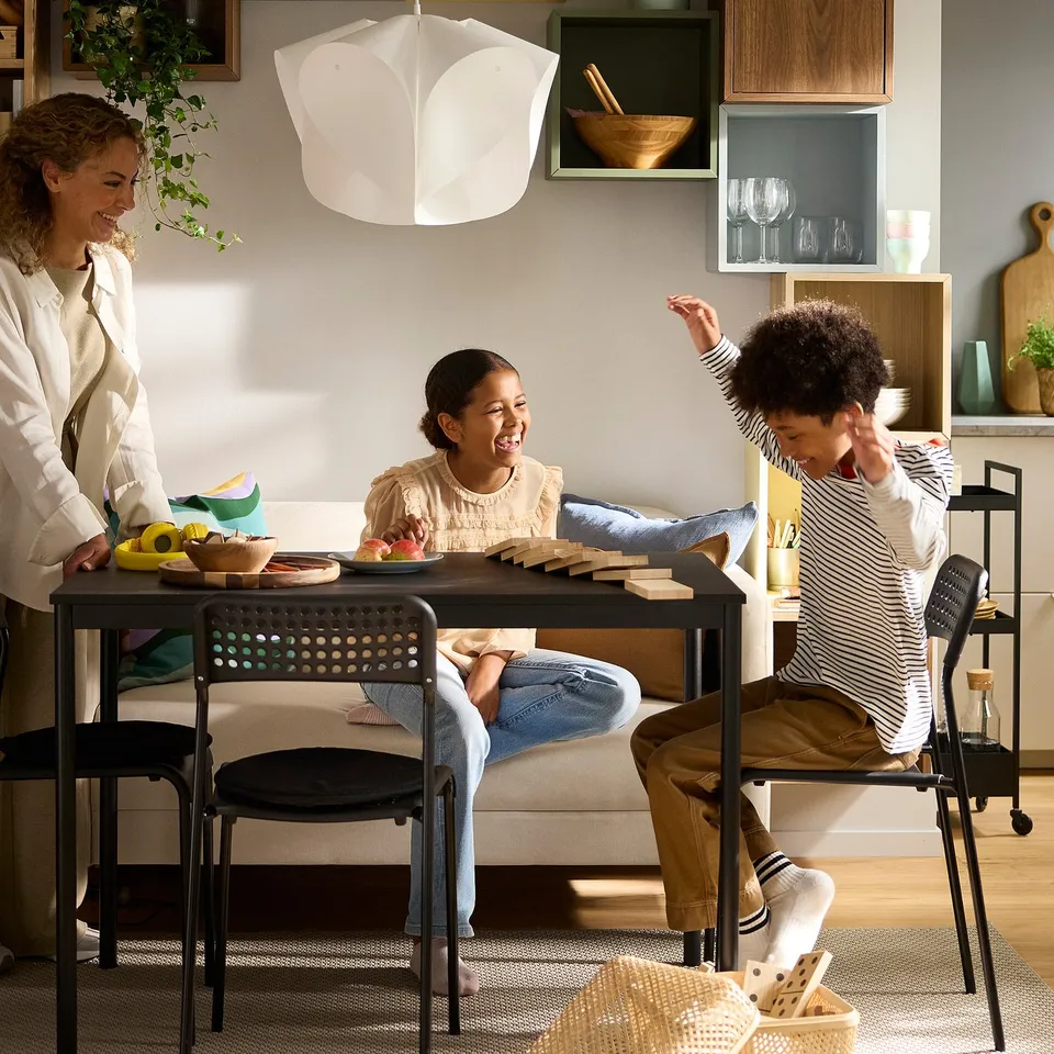 part: SANDSBERG table