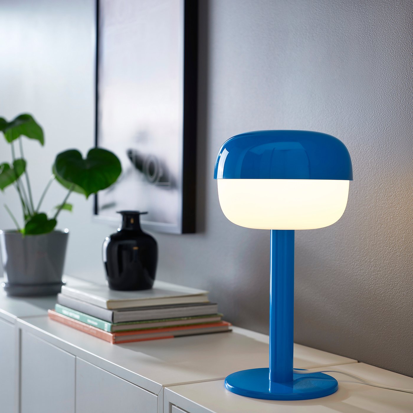 part: SOLHETTA LED bulb E14 470 lumen