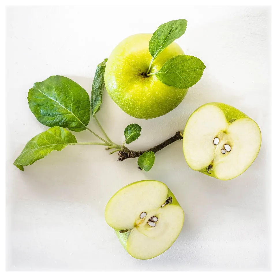 LOTSFÅGEL Scented tealight, Apple light green, 3.5 hr