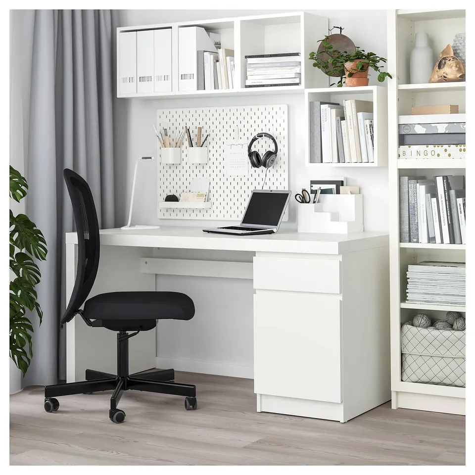 MALM in a room