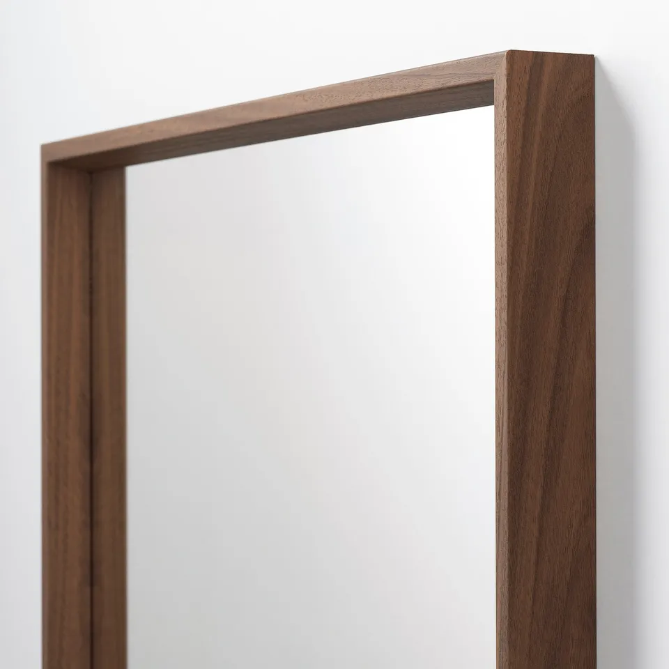 Square-edged wooden frame in dark brown - sturdy, stylish, high-quality. Ideal for any room.