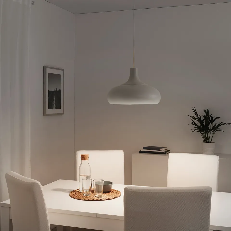 VÄXJÖ in a room