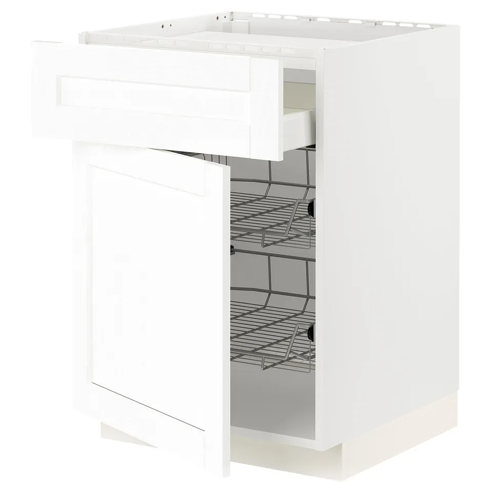 White METOD kitchen cabinet with wire baskets.