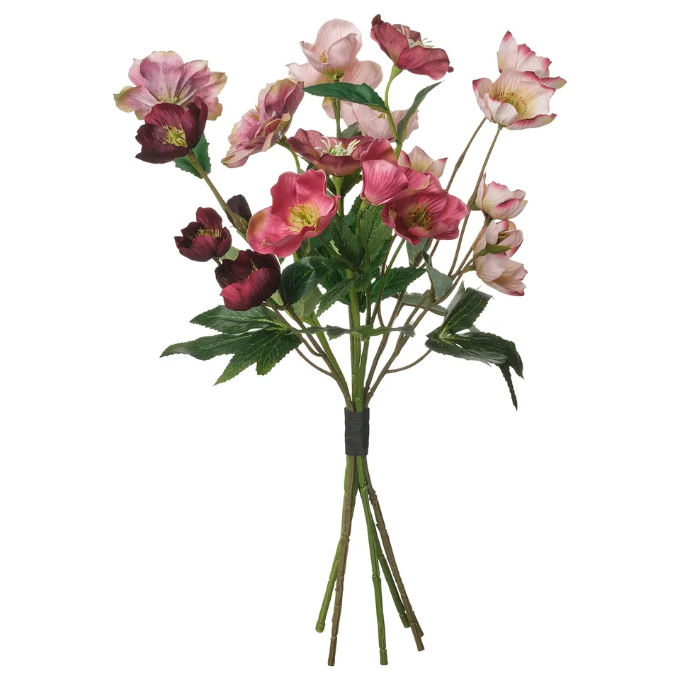 SMYCKA bouquet: pink flowers, green leaves, recycled materials.