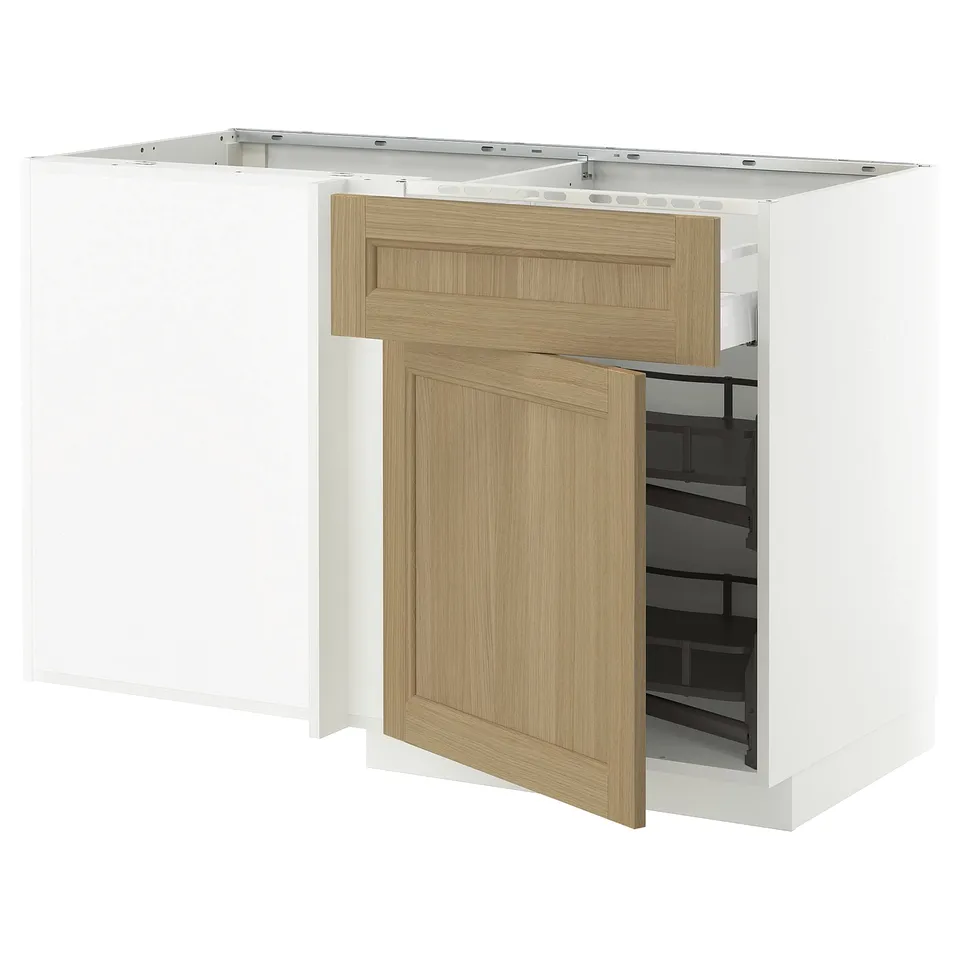 A METOD kitchen cabinet with oak doors and a pull-out shelf.
