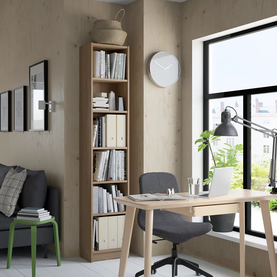 part: BILLY bookcase