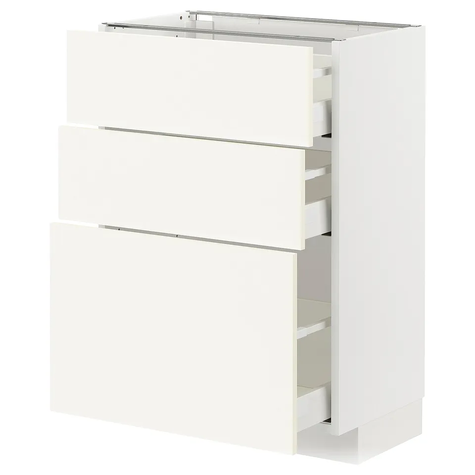 White METOD kitchen cabinet with three drawers and shelves.