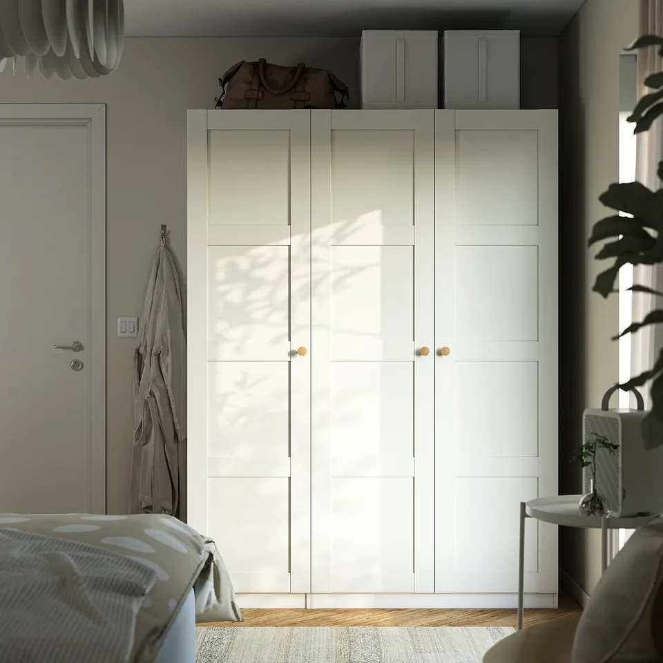 PAX / BERGSBO in a room