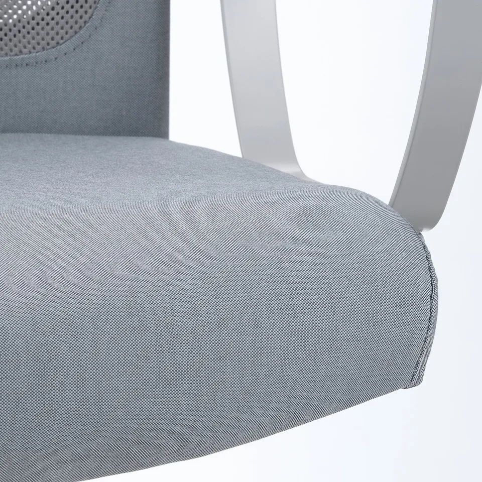 MARKUS Office chair, Vissle light grey, Medium