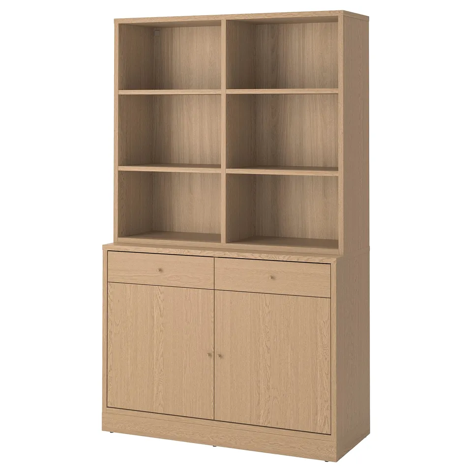 A light oak TONSTAD cabinet with open and closed storage, combining classic design and modern finish.